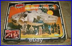 STAR WARS Millennium Falcon Spaceship Complete in ESB Box Vintage Figure Kenner