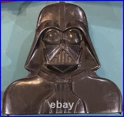 Star Wars Kenner Vintage Darth Vader Case 31 Figures All With Weapons 12 Back
