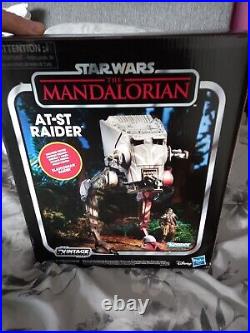 Star Wars Mandalorian AT-ST Raider & Klatoonian. The Vintage Collection 2019