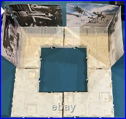 Vintage 1981 Star Wars Empire Strikes Back Mail-Away Action Figure Display Arena