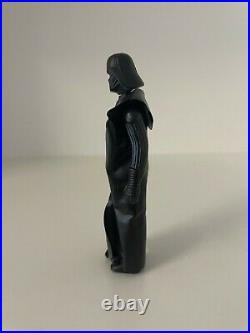 Vintage Star Wars Figure DARTH VADER 1977 FIRST 12 Raise Bar COO No Repo