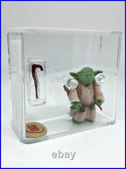 Vintage Star Wars Figure Yoda Brown Snake UKG 90% GOLD! Not AFA
