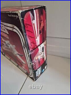 Vintage Star Wars Kenner Canada GDE Single LP Red Box X-wing