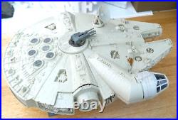 Vintage Star Wars Millenuim Falcon 100% Complete All Original Very Nice