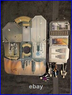 Vintage star wars CLOUD CITY PLAYSET near complete with box, pegs, & figures