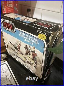 Vintage star wars snowspeeder boxed with instructions. With Original Tow cable